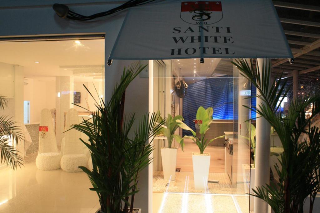 Santi White Hotel Phuket Exterior foto